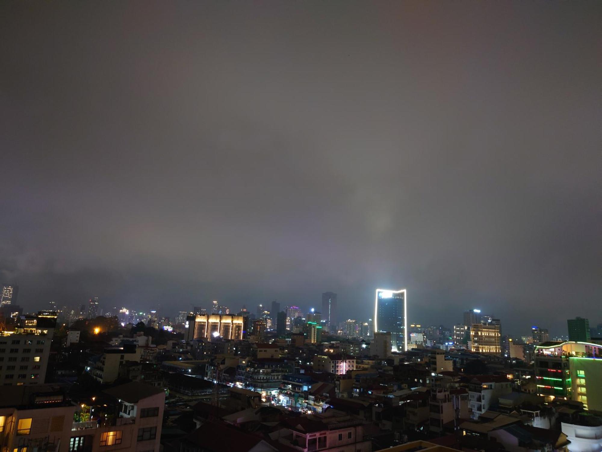 Phuminh Hotel Riverside Phnom Penh Zewnętrze zdjęcie